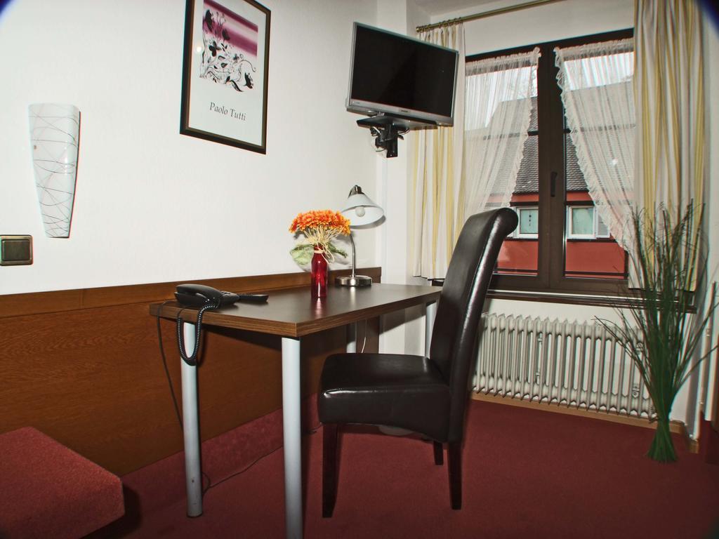 Hotel Beller Kenzingen Extérieur photo